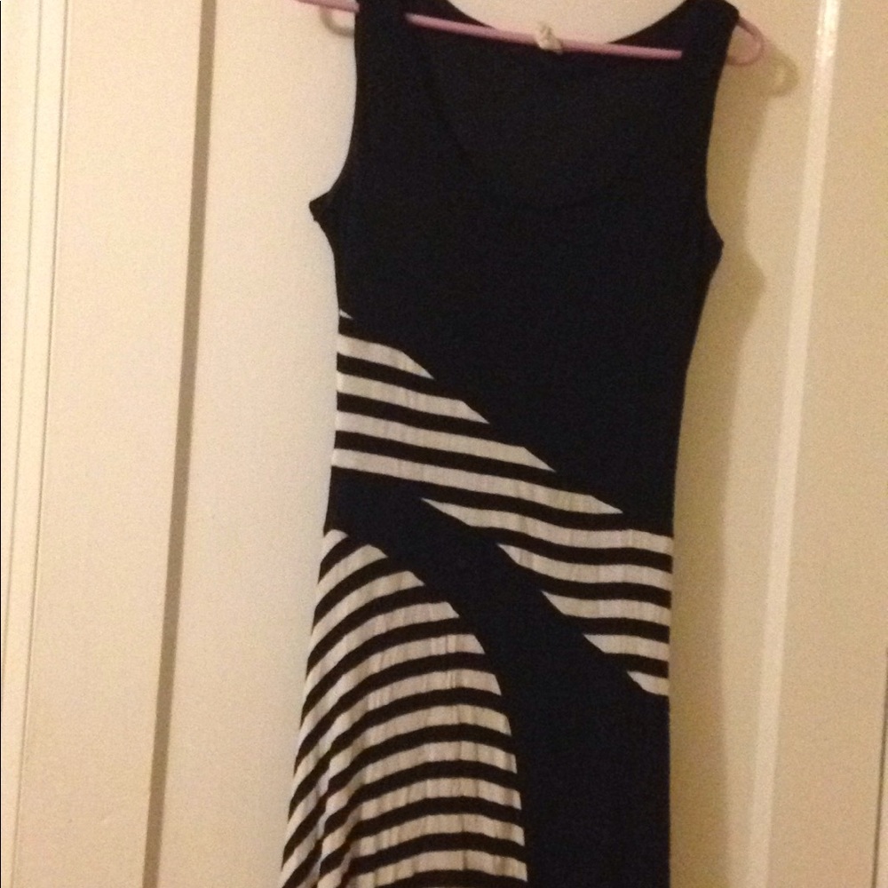 Black and white maxi dress